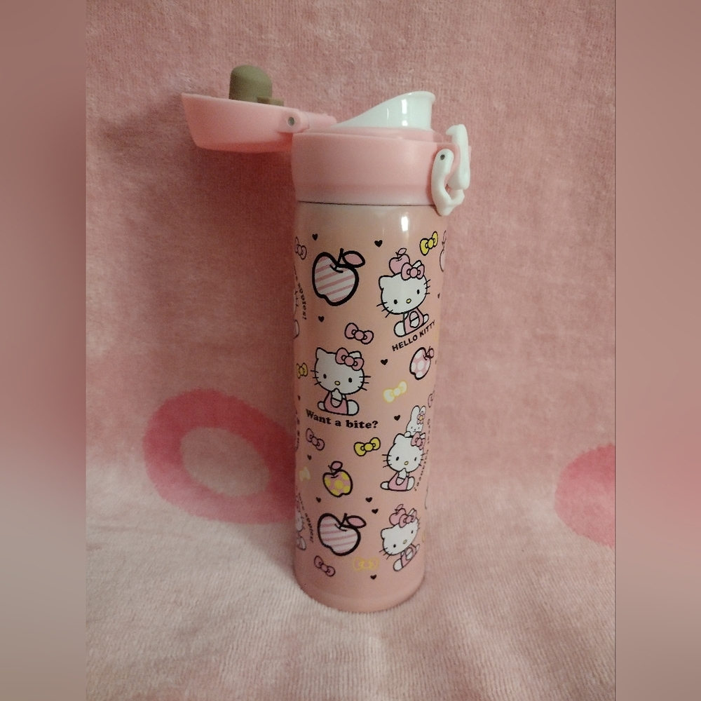 Hello Kitty Playtime Bundle - Picture 9 of 10
